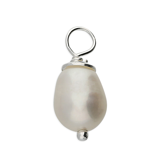 Silver and freshwater pearl pendant