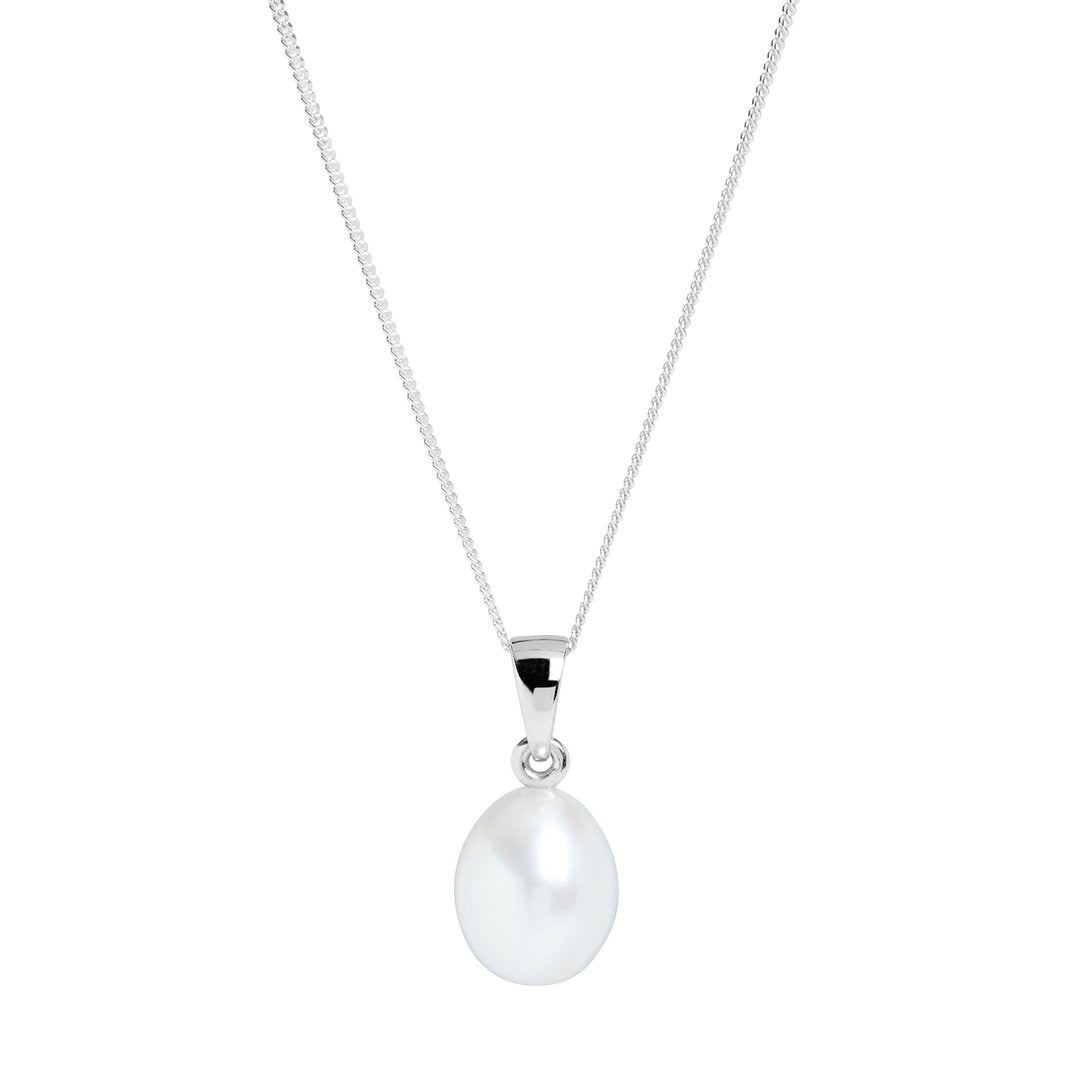 White freshwater pearl pendant