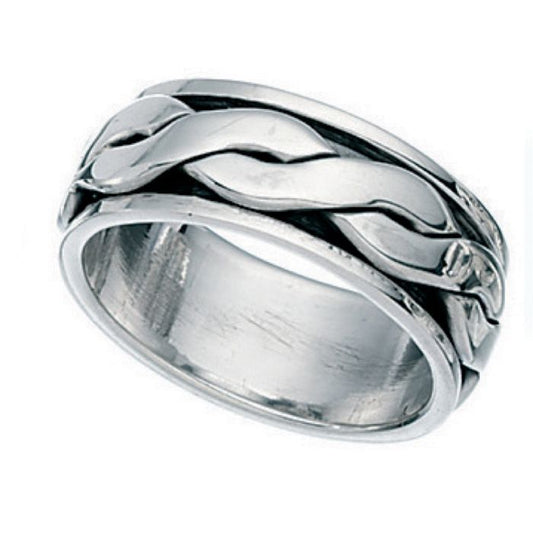 Silver celtic band ring